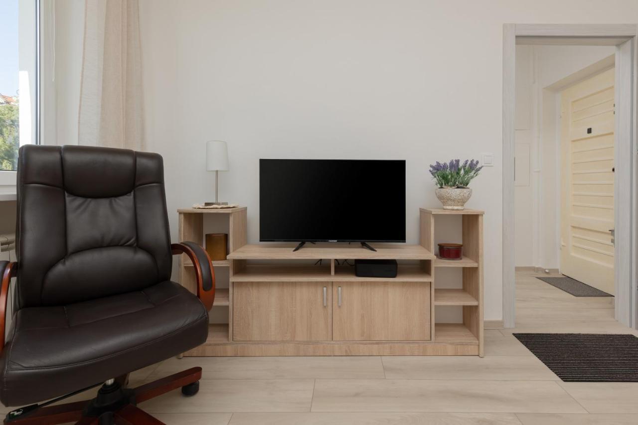 ורשה Raclawicka Cozy Studio Apartment By Noclegi Renters מראה חיצוני תמונה